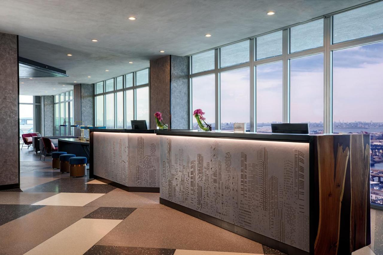 Renaissance New York Flushing Hotel At Tangram Nova York Exterior foto